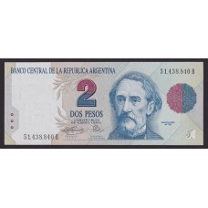 ARGENTINA COL. 737d BILLETE DE 2 PESOS CONVERTIBLES MUY BUENO